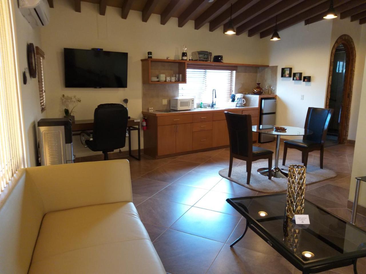 Short Stay Tecate Hotel Boutique Exterior foto