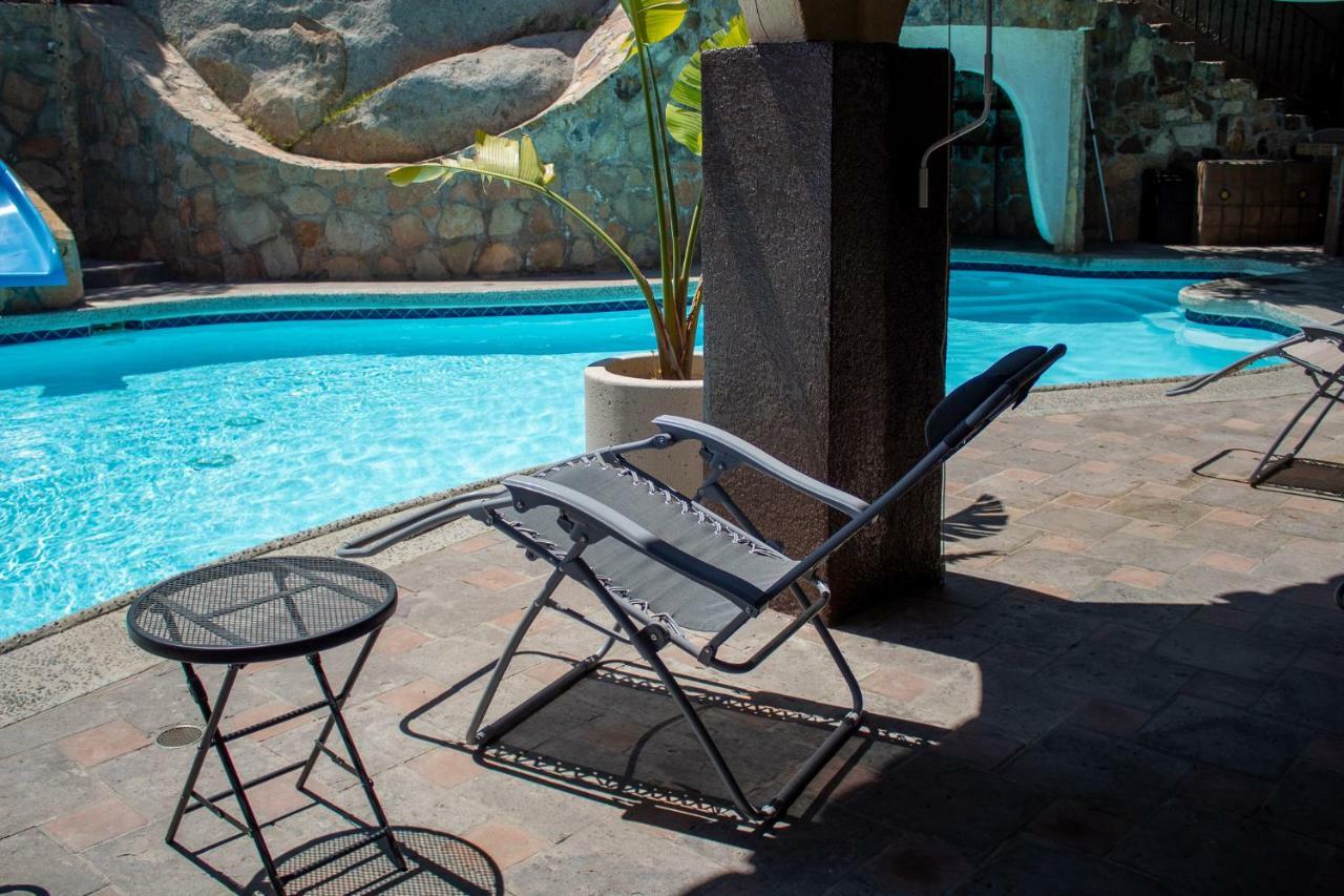Short Stay Tecate Hotel Boutique Exterior foto